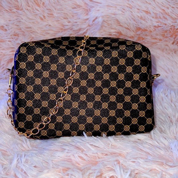 Handbags - 4 For $40 ~ Gold Checkered Cross body